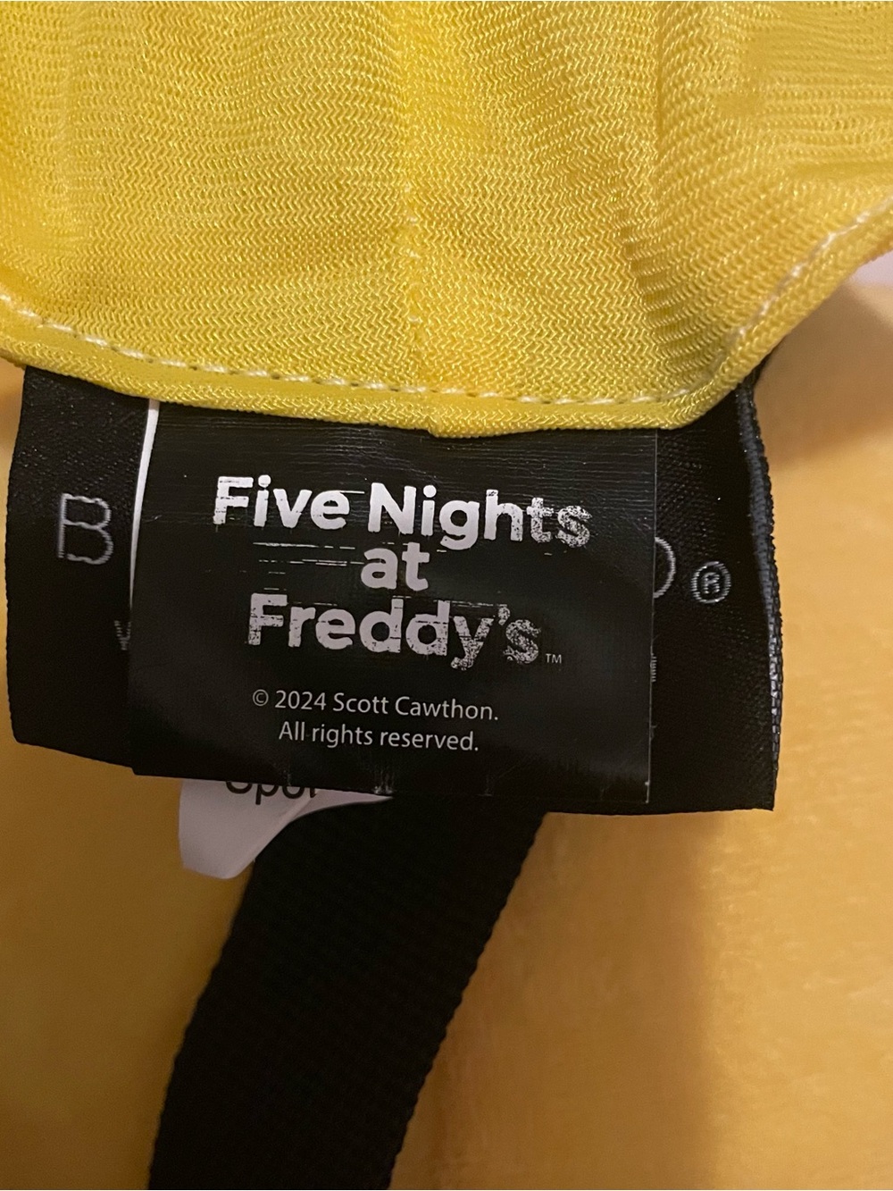 Five Nights at Freddy's Chica Plush Backpack "Let's Eat!!!" - Picture 9 of 11
